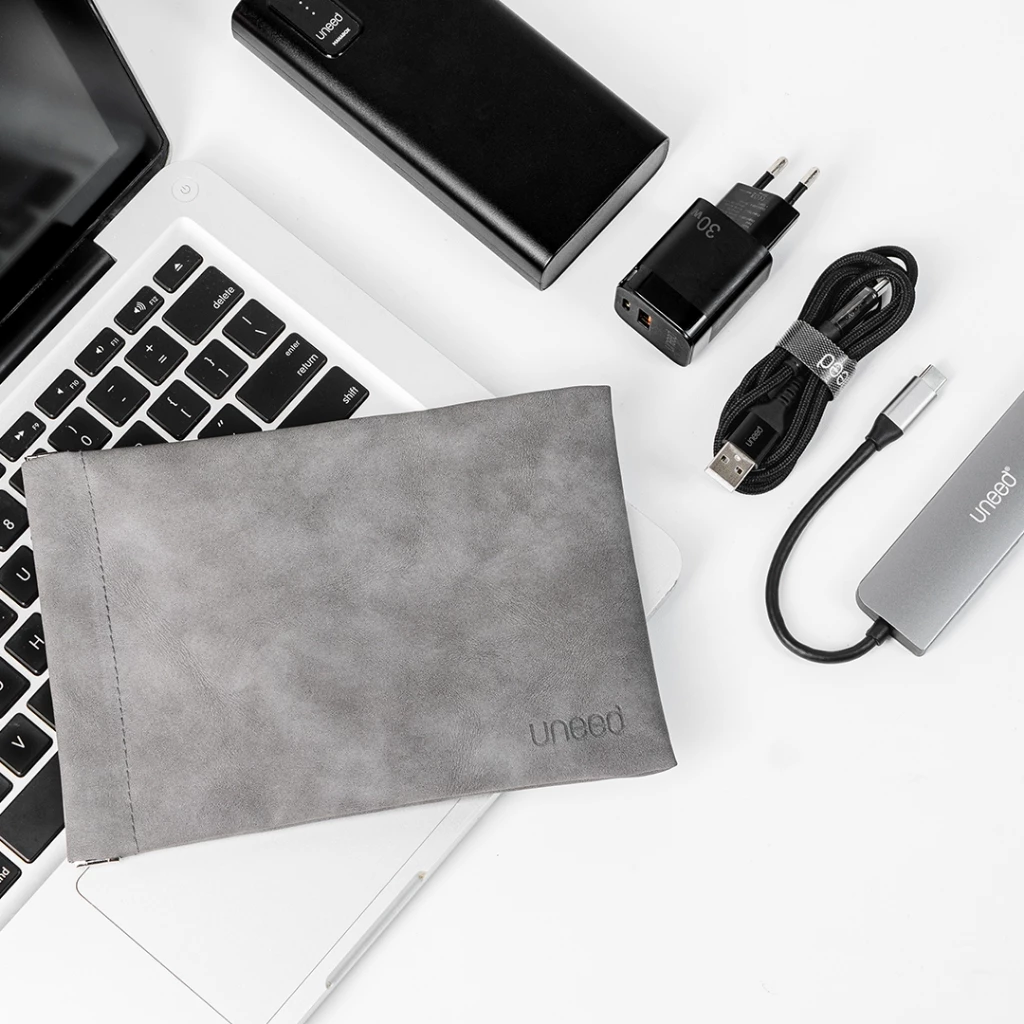 Uneed Multifunctional Pouch Organizer Powerbank, Kabel, Charger, Kacamata, Make Up UOB102